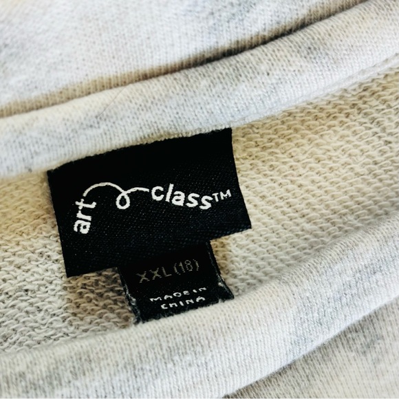 Art Class Gray and White Tie-Dye Sweatshirt - Picture 4 of 7